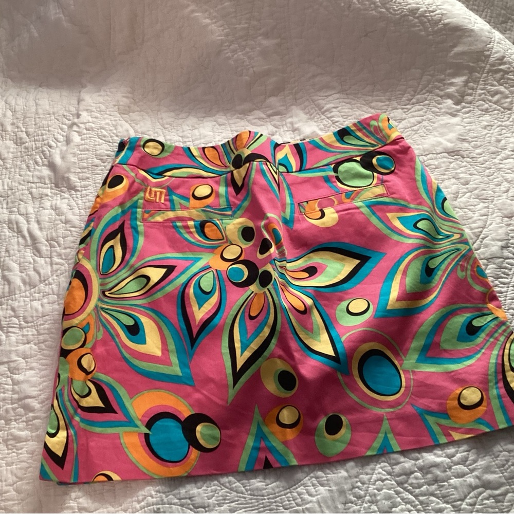 Loudmouth Golf skort, size 6.
